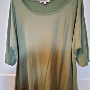 Green Envelope Oversized 3/4 Sleeve T-Shirt